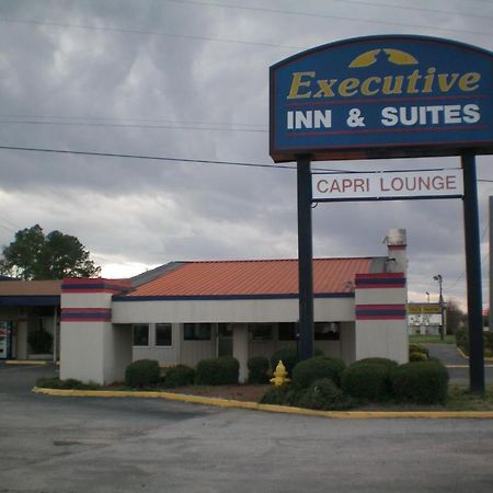 Executive Inn & Suites - Огъста Екстериор снимка